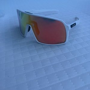 Oakley sutro men’s sunglasses